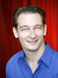 Mikecz Korn�l